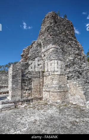 La struttura I, Xpujil zona archeologica, Campeche, Messico Foto Stock