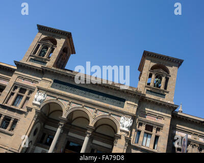 FIRENZE, ITALIA - 04 AGOSTO 2015: La Biblioteca Nazionale Centrale di Firenze (Biblioteca Nazionale Centrale di Firenze) Foto Stock