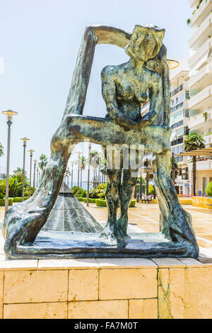 Sculture in bronzo di Dalí a Marbella Andalucía Spagna Foto Stock