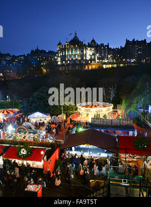 Edimburgo di fama europea Mercatino di Natale Foto Stock