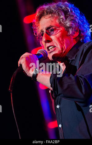 Milano Italia. Il 24 marzo 2012. Il cantante inglese cantautore e attore ROGER DALTREY suona dal vivo sul palco del teatro Smeraldo du Foto Stock