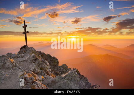 Picco Krywan al tramonto, Monti Tatra, Slovacchia Foto Stock