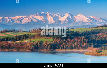 Monti Tatra, vista dalla regione di Pieniny, Polonia Foto Stock