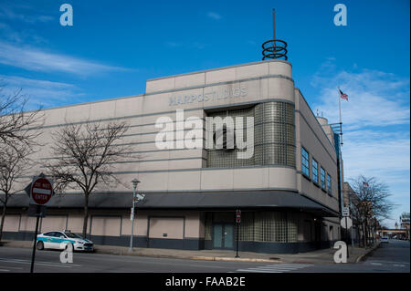 Chicago, Stati Uniti d'America. Il 24 dicembre 2015. Gli Harpo Studios in Chicago's West Loop si chiude come l'Oprah Winfrey Network si sposta in una nuova sede in West Hollywood, California. L'ex studios in Chicago erano a casa per l'esposizione di Oprah Winfrey per vent'anni. Credito: Stephen Chung/Alamy Live News Foto Stock