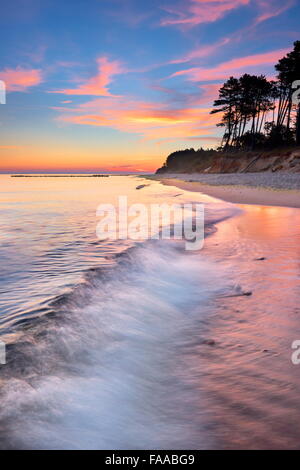 Panorama al tramonto sul mar Baltico, Pomerania, Polonia Foto Stock