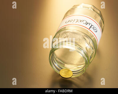 La sola moneta in appoggio sul flacone etichettato istruzione Foto Stock