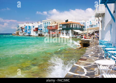 La città di Mykonos (Piccola Venezia), l'isola di Mykonos, Cicladi Grecia Foto Stock