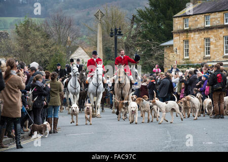 North Cotswold Hunt boxing day si incontrano. Broadway, Worcestershire, Inghilterra Foto Stock