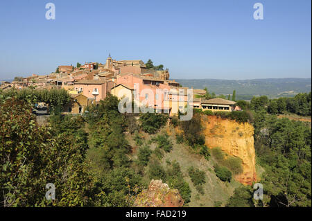 Villaggio provenzale di Roussillon Foto Stock
