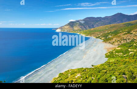 Spiaggia nera di Nonza, villaggio piccolo al Cap Corse, Corsica, Francia Foto Stock
