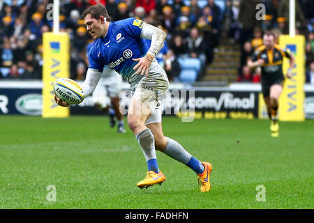 Coventry, Regno Unito. 27th, dicembre, 2015. Saraceni Alex Goode in azione dalla Ricoh Stadium, Coventry, in Aviva Premiership gioco tra vespe rfc e saraceni. Credito: Phil Hutchinson/Alamy Live News Foto Stock