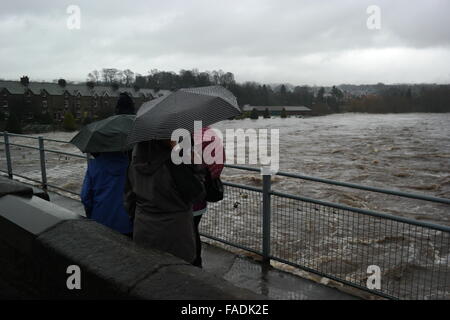 Inondazioni in Otley, Yorkshire Dicembre 2015 Foto Stock