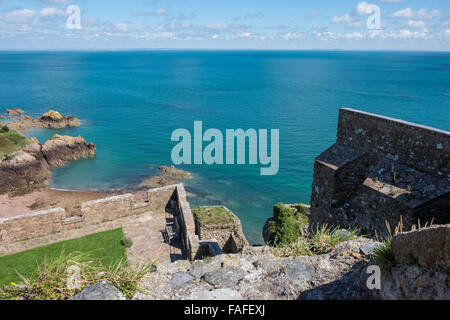 Royal Bay di Grouville vista dal Castello di Mont Orgueil, Jersey, Isole del Canale Foto Stock