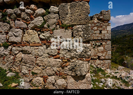 Vista ravvicinata di antiche rovine Helenistic dell'acropoli, Tlos, Turchia Foto Stock