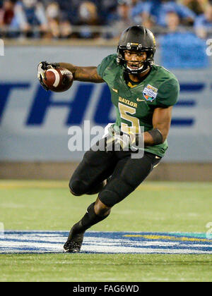 Raleigh, NC, Stati Uniti d'America. 29 Dic, 2015. Orlando, FL, Stati Uniti d'America. 29 Dic, 2015. Baylor Bears running back Johnny Jefferson (5) durante la seconda metà azione di Russell Athletic ciotola tra il North Carolina Tar Heels e il Baylor Bears. Baylor sconfitto North Carolina 49-38 alla ciotola dell'agrume a Orlando, Fl Romeo T Guzman/CSM/Alamy Live News Foto Stock