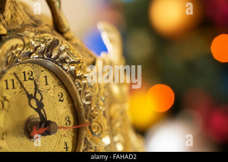 Felice Anno Nuovo, orologio prima di mezzanotte Foto Stock