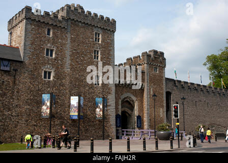 Castell Caerdydd Castello di Cardiff Cardiff Wales UK Foto Stock