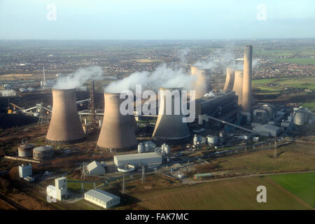 Vista aerea di Fiddlers Ferry Power Station nel Cheshire, Regno Unito Foto Stock