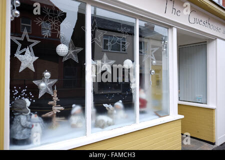 Il guesthouse in shepshed ha vinto il meglio vestito finestra di natale concorso organizzato da shepshed consiglio comunale Foto Stock