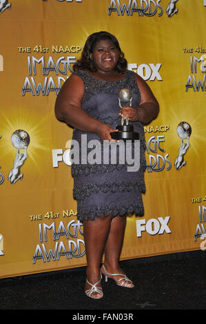 LOS ANGELES, CA - Febbraio 26, 2010: Gabourey Sidibe presso il NAACP Image Awards presso lo Shrine Auditorium. Foto Stock