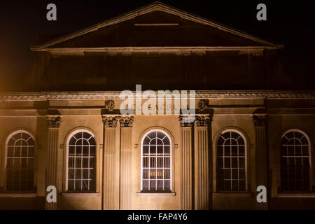 Cappella Walcot con iscrizione di Deo Sacrum. Un edificio dal 1815 nel Patrimonio Mondiale UNESCO Città di Bath, nel Somerset, Regno Unito Foto Stock