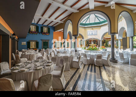 Madeira - Pestana Miramar Hotel, Funchal, il Bar Fonte funzione e sala da pranzo. Foto Stock