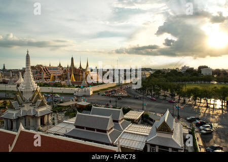 Bangkok City pilastri Santuario e Wat Phra Kaew in Thailandia Foto Stock