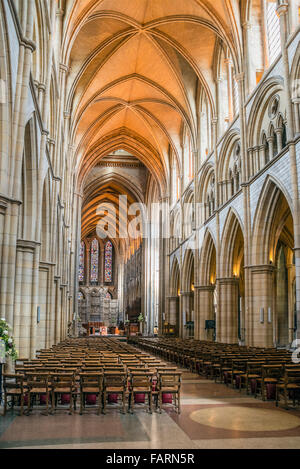 Interno di Truro Cathedral, Cornwall, Regno Unito Foto Stock