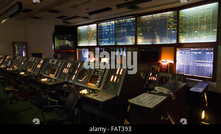 Il radar in sala di controllo prese a RAF Neatishead, Norfolk, RAF Air Defence Radar Museum. Foto Stock
