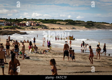 Spiaggia di Punta del Diablo, Rocha dipartimento, Uruguay Foto Stock