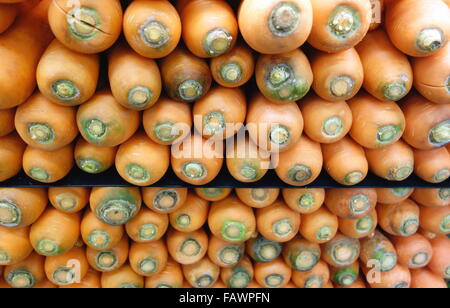 Le carote in vendita presso un supermercato a Toronto in Canada Foto Stock