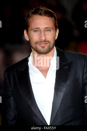 Matthias Schoenaerts presso la UK premiere della ragazza danese, all'Odeon Leicester Square a Londra in Inghilterra il 8 dicembre Foto Stock