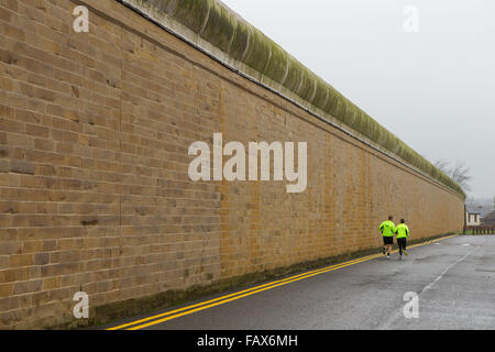 HMP Wakefield, sua maestà della prigione di Wakefield. Categoria di uomini del carcere Foto Stock