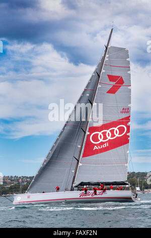 Wild Oats XI, Rolex Sydney Hobart Yacht Race, 2015, Porto di Sydney, Australia, Sabato, Dicembre 26, 2015. Foto Stock