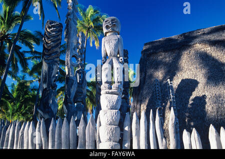 Big Island, Hawaii, Pu'uhonua o Honaunau National Historical Park, costruito da Kona Hawaiian Chief Kanuha, città di rifugio Foto Stock