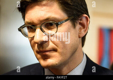 Bruxelles, BXL, Belgio. Il 6 gennaio, 2016. Ole Schroder, Segretario di Stato parlamentare dell'interno del Ministero federale della Germania tiene una conferenza stampa sull'area Schengen problemi alla sede centrale della Commissione europea a Bruxelles, in Belgio il 06.01.2016 da Wiktor Dabkowski Credito: Wiktor Dabkowski/ZUMA filo/Alamy Live News Foto Stock