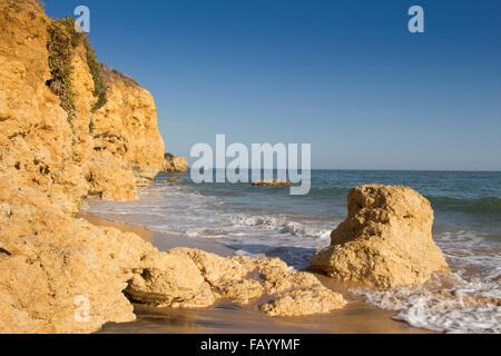 Spiaggia di Praia de Santa Eulalia, nei pressi di Albufeira, Algarve, PORTOGALLO Foto Stock