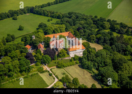 Schloss Cappenberg in Selm-Cappenberg con chiesa collegiata e Schlossberg, precedentemente Cappenberg Castello è un ex Cistercense di Foto Stock