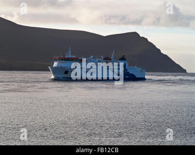 Dh Hoy Sound MV HAMNAVOE ORKNEY Serco Northlink traghetti passeggeri a vela traghetti Scozia Foto Stock