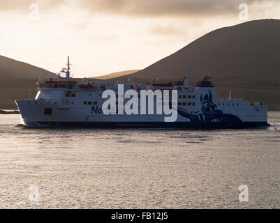 Dh Hoy Sound MV HAMNAVOE ORKNEY Serco Northlink traghetti passeggeri a vela traghetti Scozia Foto Stock