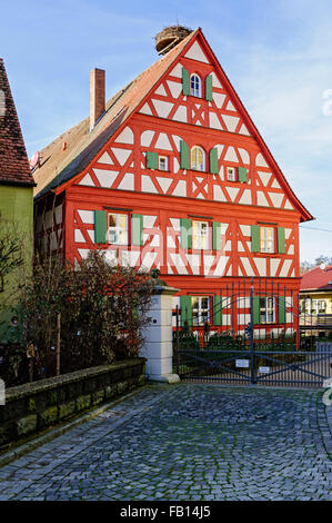 Tradizionale struttura di legno casa in Lonnerstadt, Höchstadt/Aisch, Baviera, Germania. Foto Stock