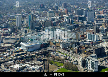 Una veduta aerea del centro della città di Birmingham nel West Midlands, Regno Unito Foto Stock