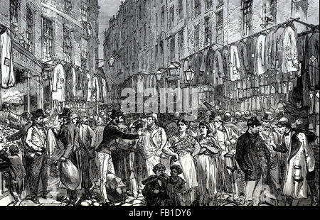 Petticoat Lane market è una moda e abbigliamento mercato nell'East End di Londra, il XIX secolo Foto Stock
