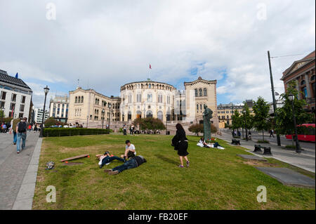 Il palazzo del parlamento, Oslo, Norvegia Foto Stock