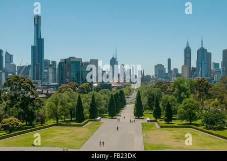 Skyline della città dal Tempio della Rimembranza, Melbourne, Victoria, Australia Foto Stock