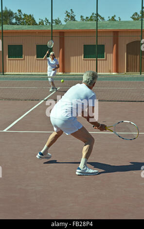 Matura sul campo da tennis Foto Stock