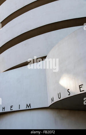 Solomon R Guggenheim Museum, Manhattan, New York, Stati Uniti d'America Foto Stock