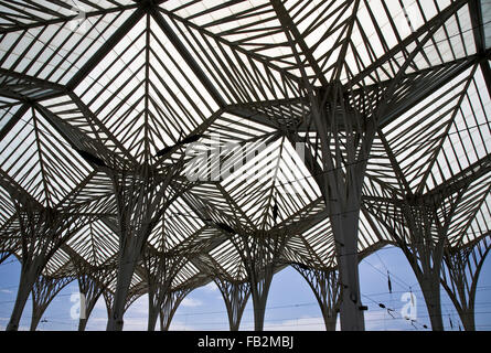 Lisbona, Ostbahnhof von Santiago Calatrava 1998 Foto Stock