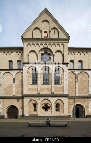Köln, Dominikanerkirche San Andreas, Westfassade Foto Stock