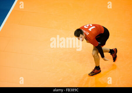 Berlino, Germania. 08 gen 2016. Belgio del Dennis Deroey durante la qualificazione olimpica maschile di gruppo A tra la Serbia e il Belgio a Berlino, Germania, 08 gennaio 2016. Foto: GREGOR FISCHER/DPA/Alamy Live News Foto Stock